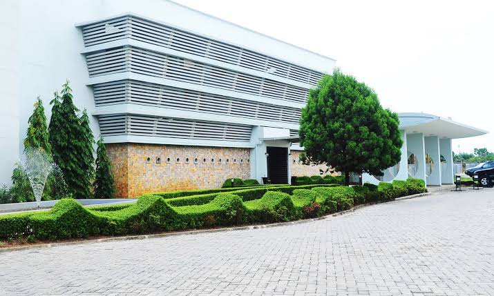 Front view of the Lagos Business School
